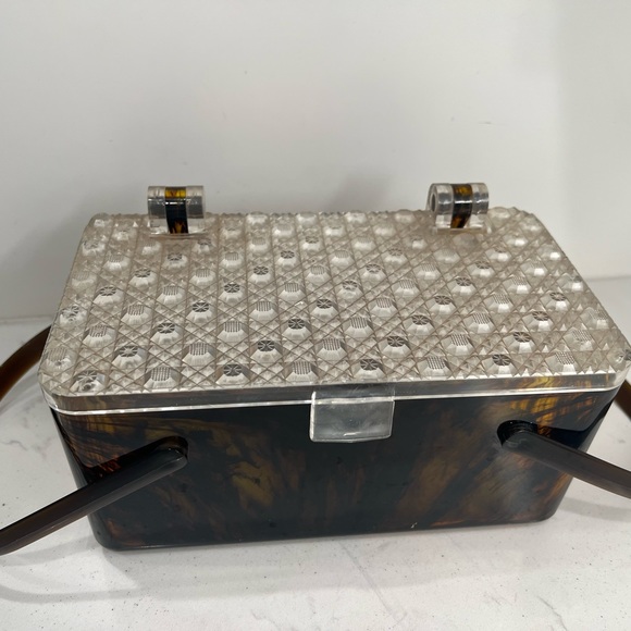 Vintage Lucite Tortoise Amber Box Handbag 1950s Basket Handle Bakelite Purse - Picture 5 of 6